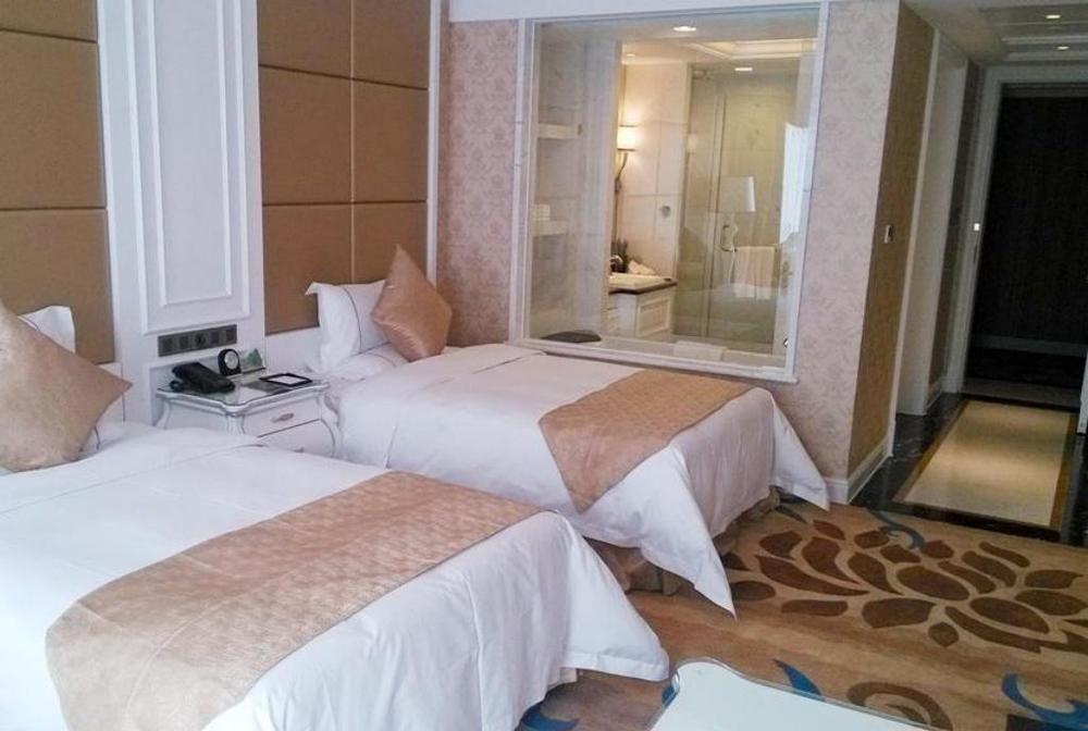 Datong Weidu International Hotel Екстериор снимка