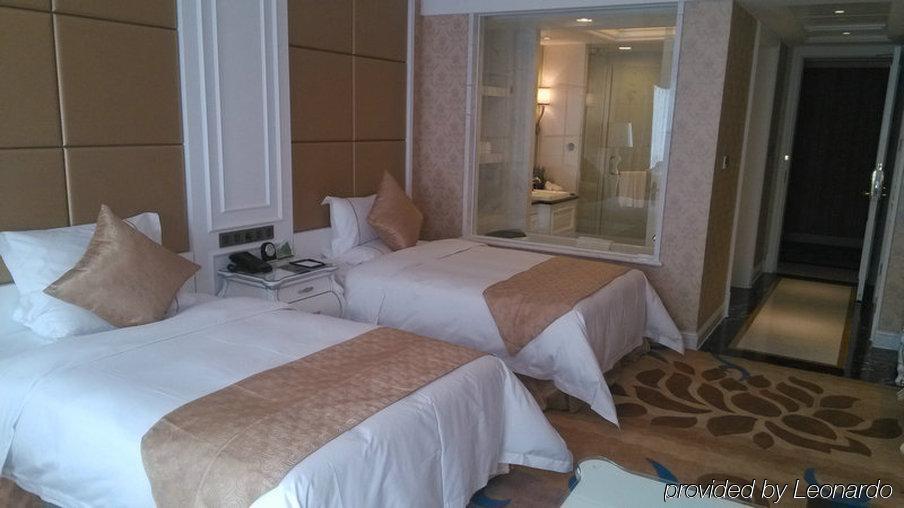 Datong Weidu International Hotel Екстериор снимка