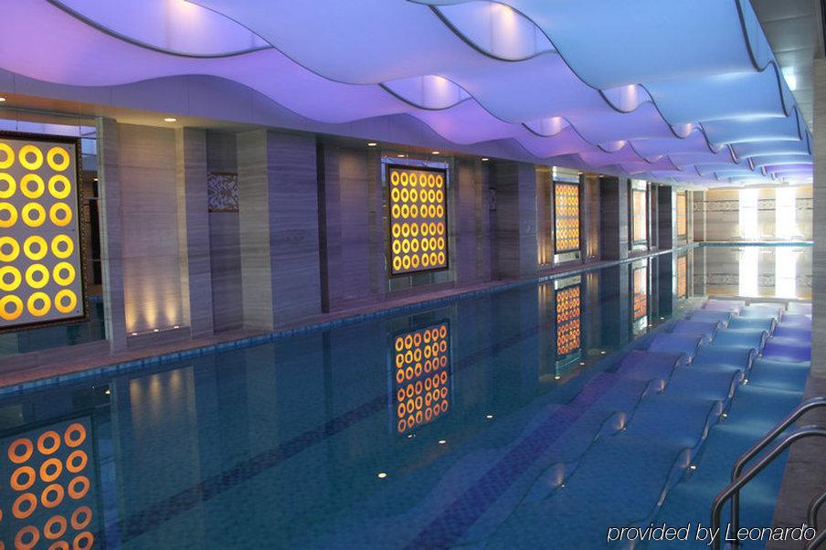 Datong Weidu International Hotel Екстериор снимка