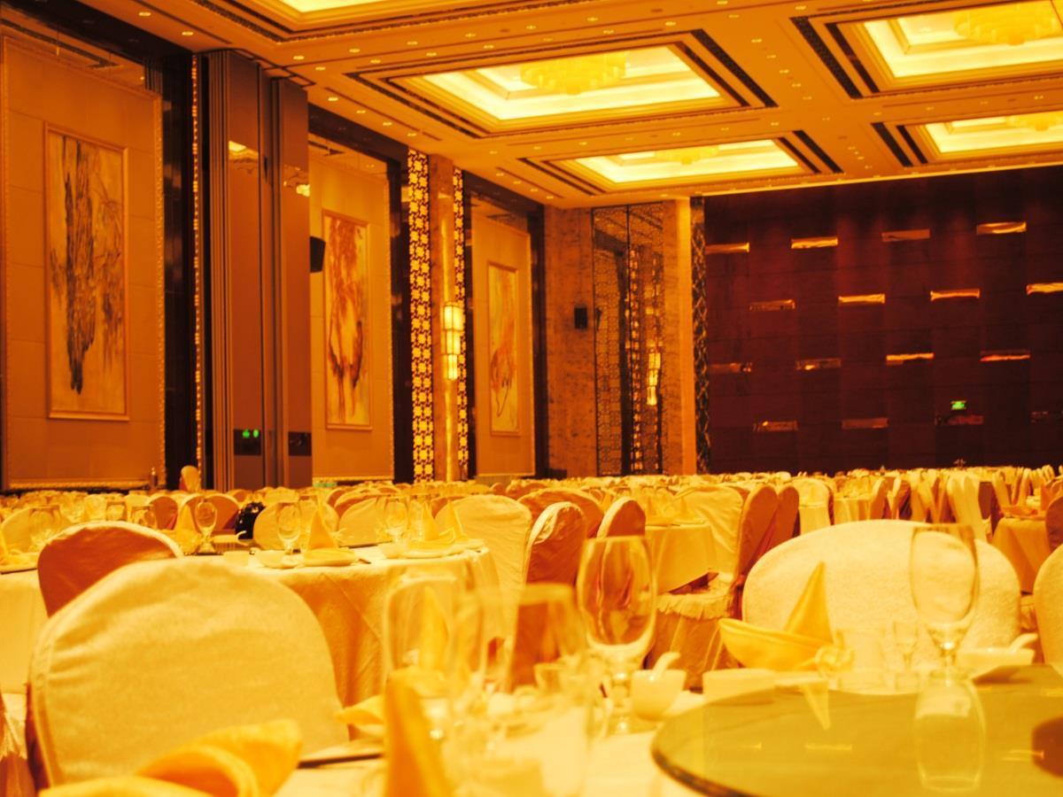 Datong Weidu International Hotel Екстериор снимка