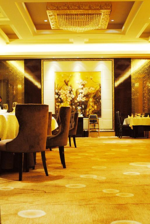 Datong Weidu International Hotel Екстериор снимка