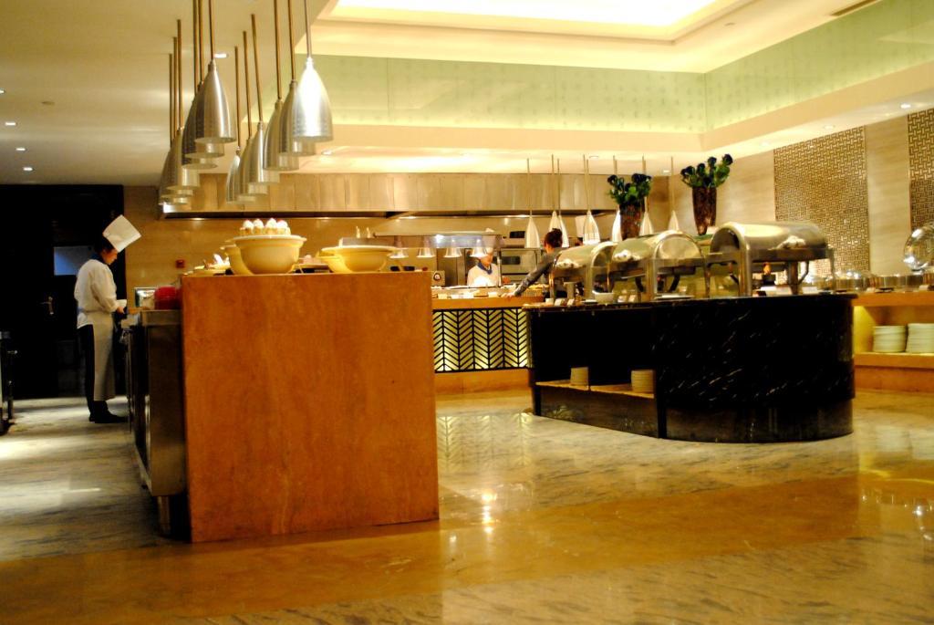 Datong Weidu International Hotel Екстериор снимка