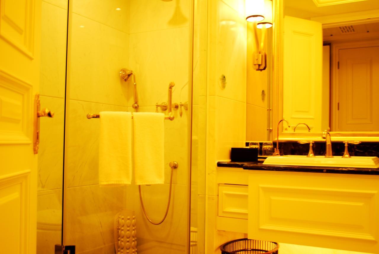 Datong Weidu International Hotel Стая снимка